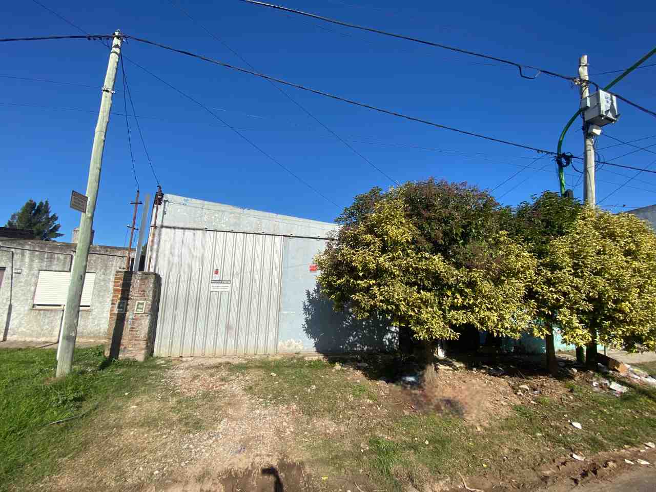 Galpón, terreno mas casa !!!!