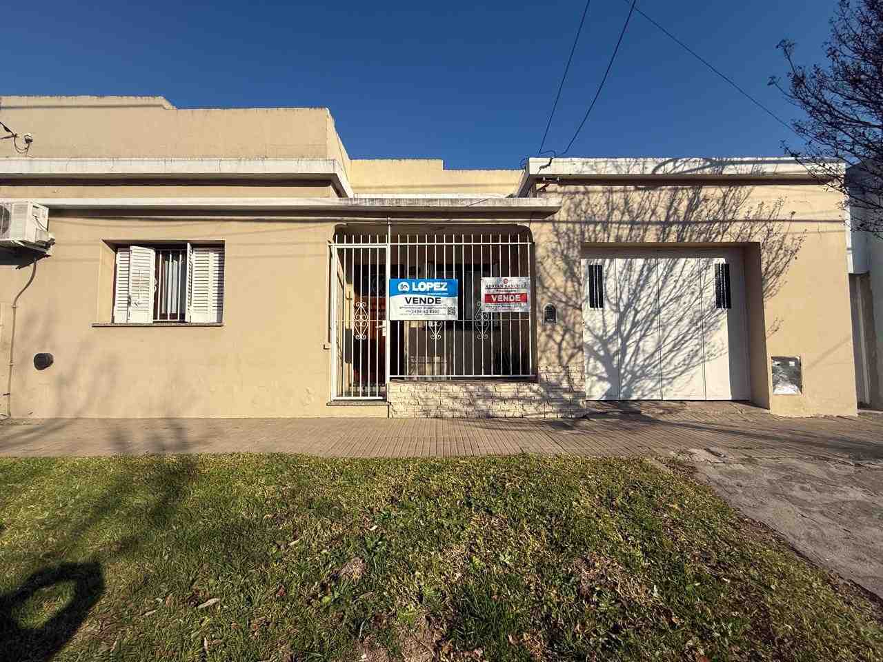 CASA A LA VENTA EN CAMPANA!