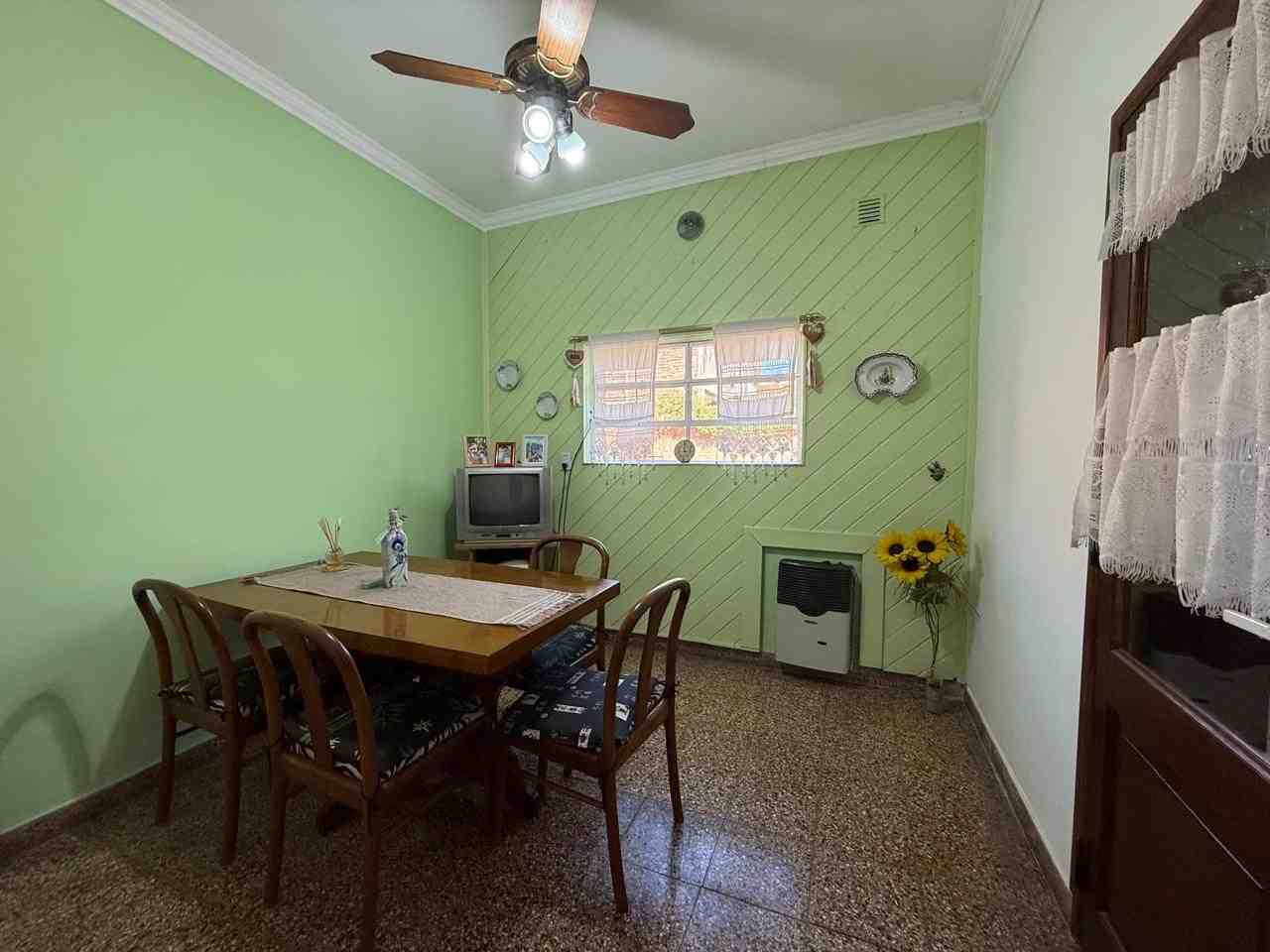 CASA A LA VENTA EN CAMPANA!