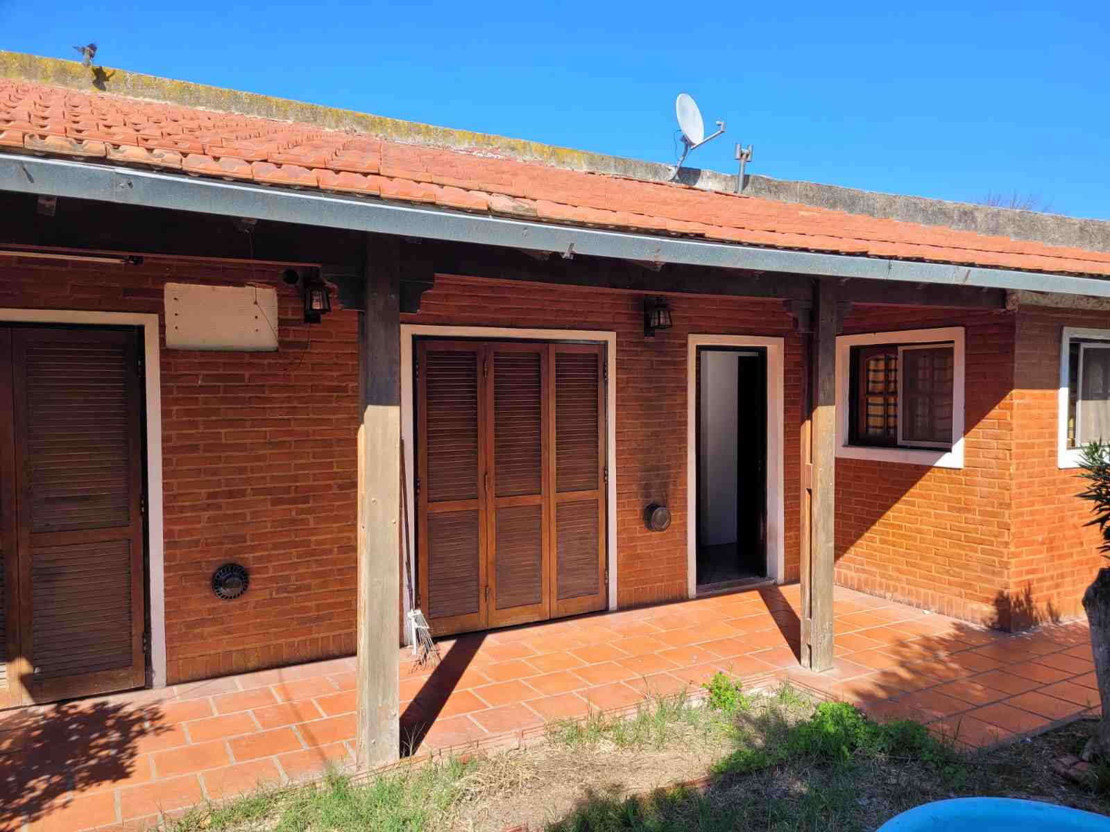 Alquilo casa de un dormitorio!
