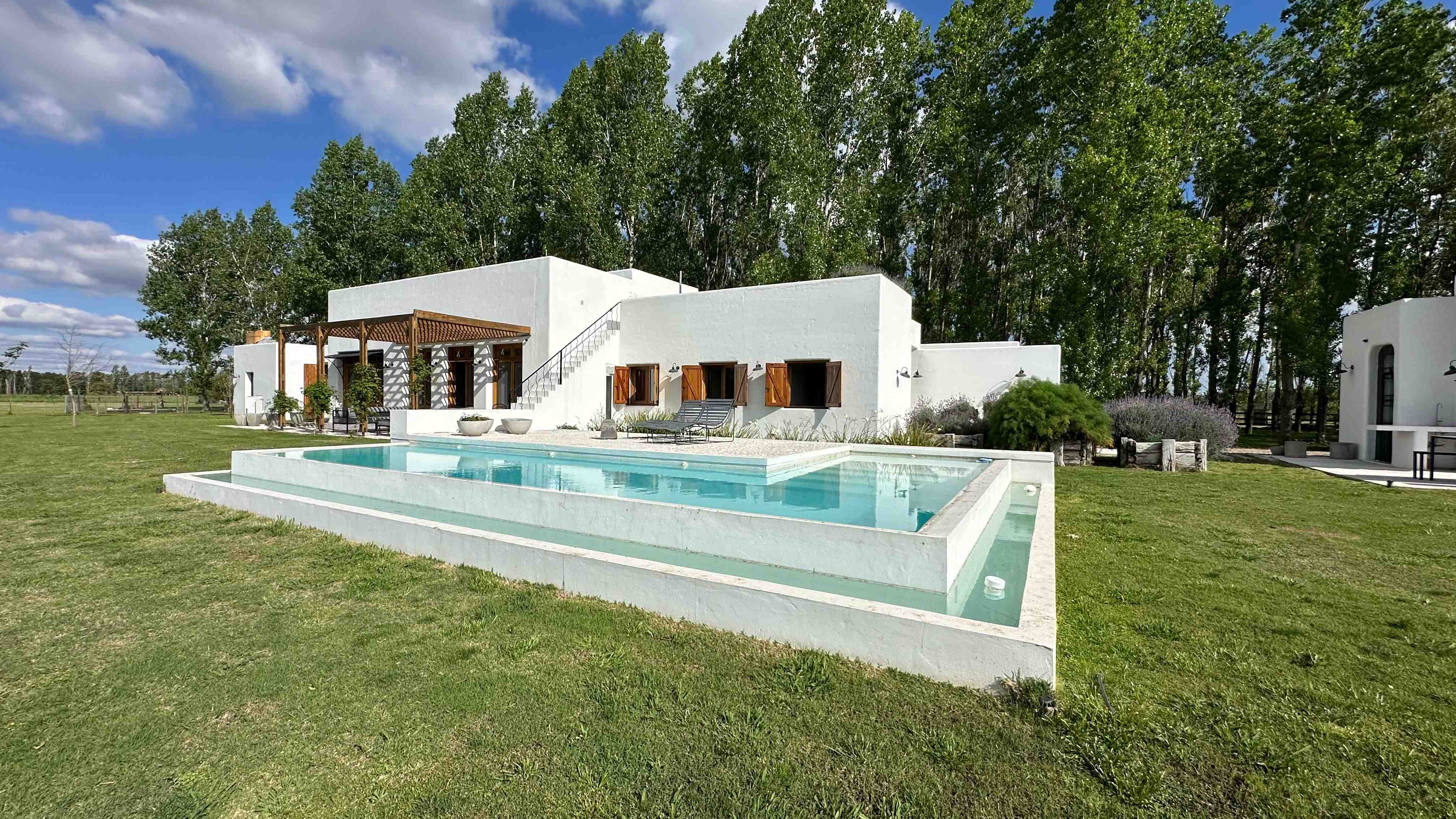 Casa de Campo ubicada en La Macarena, Exaltación De La Cruz