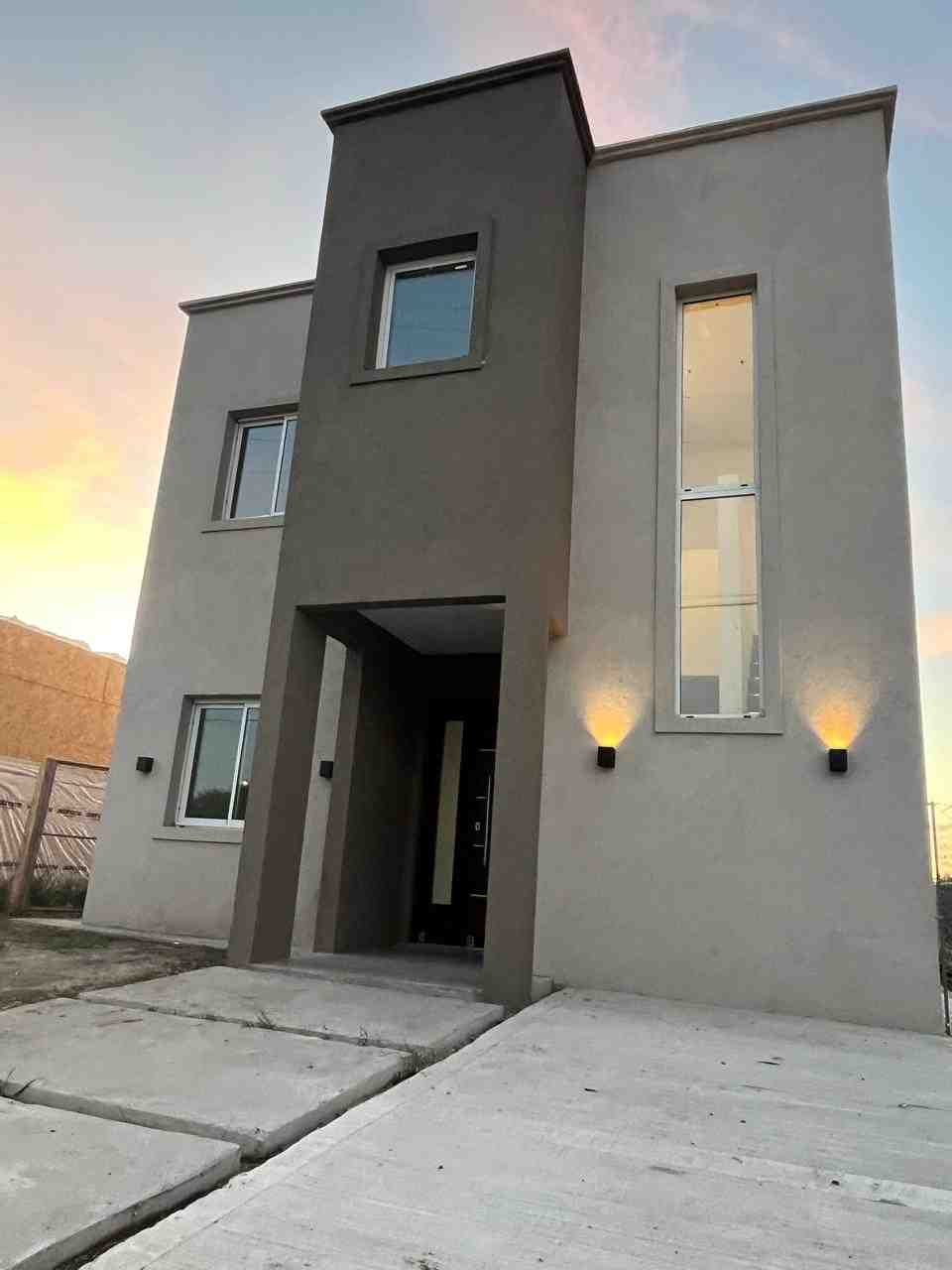 Casa moderna a estrenar en Cardales Chico!