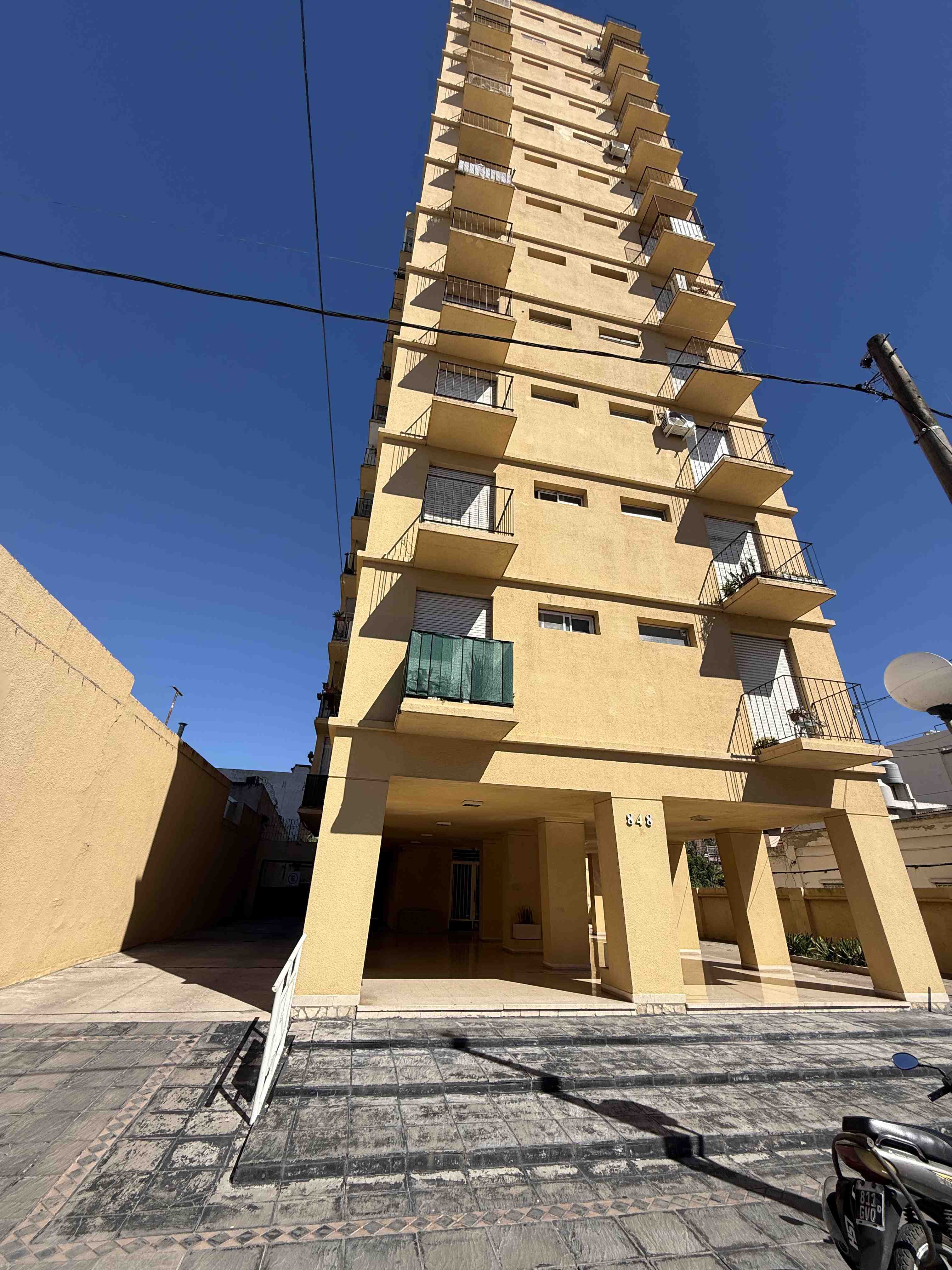 Departamento en venta en pleno centro de la ciudad de Zárate!